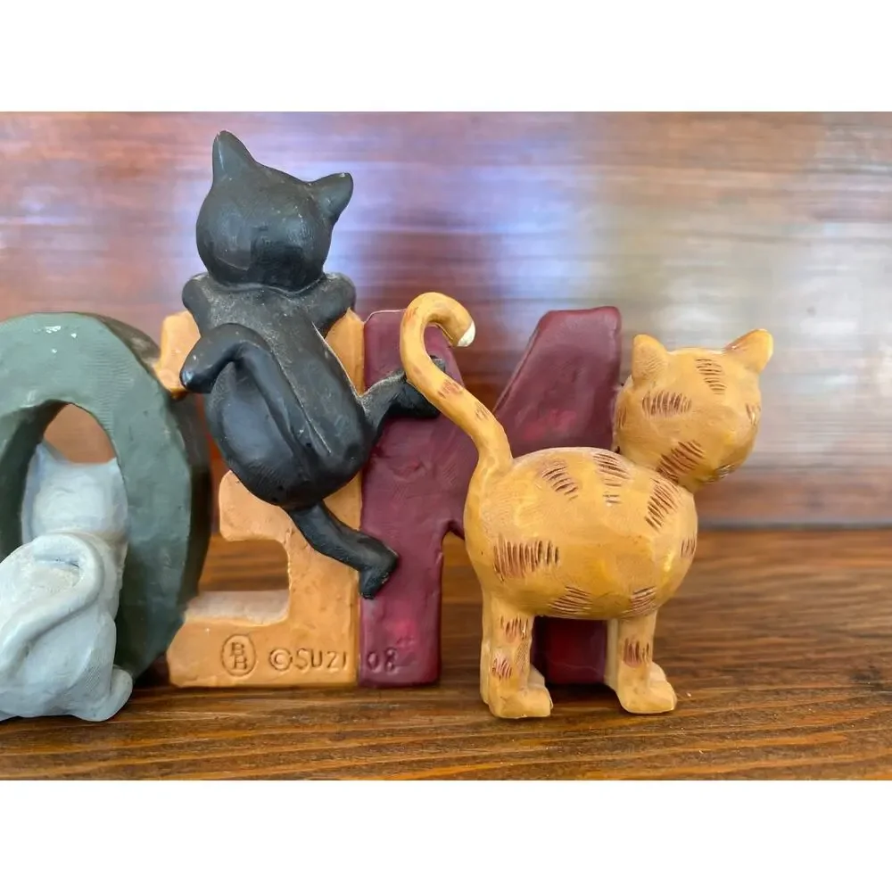 MEOW Cats and Cat and Mouse Suzi Skoglund Kitties Cat Kitty Figure 2008